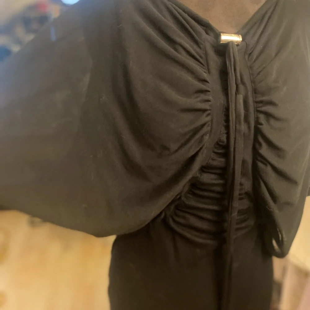 2009 CHANEL Runway Black Batwing Dress - Picture 4 of 13